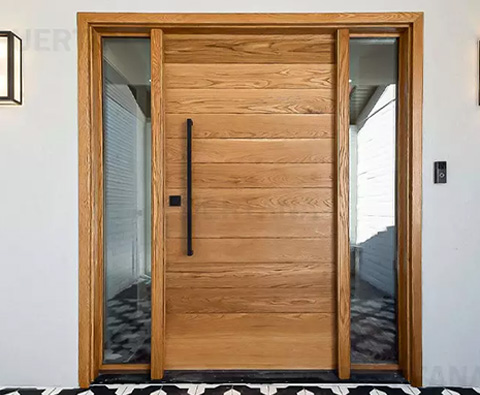 Oak Hotel Pivot Haupttürdesign